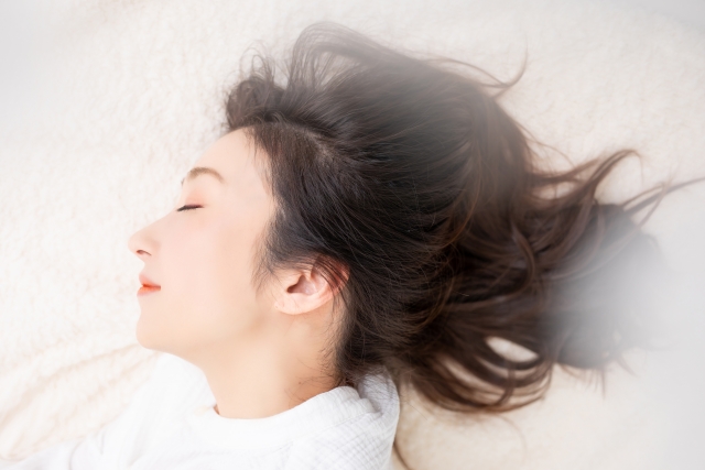 ぐっすり寝るための３つの呼吸法とは？快眠を手に入れる寝具についてもご紹介！