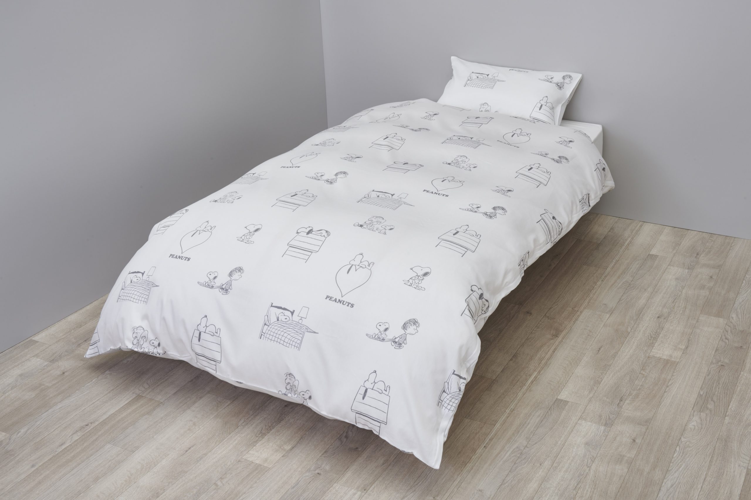 ピーナッツ（スヌーピー）　掛けふとんカバーの画像
