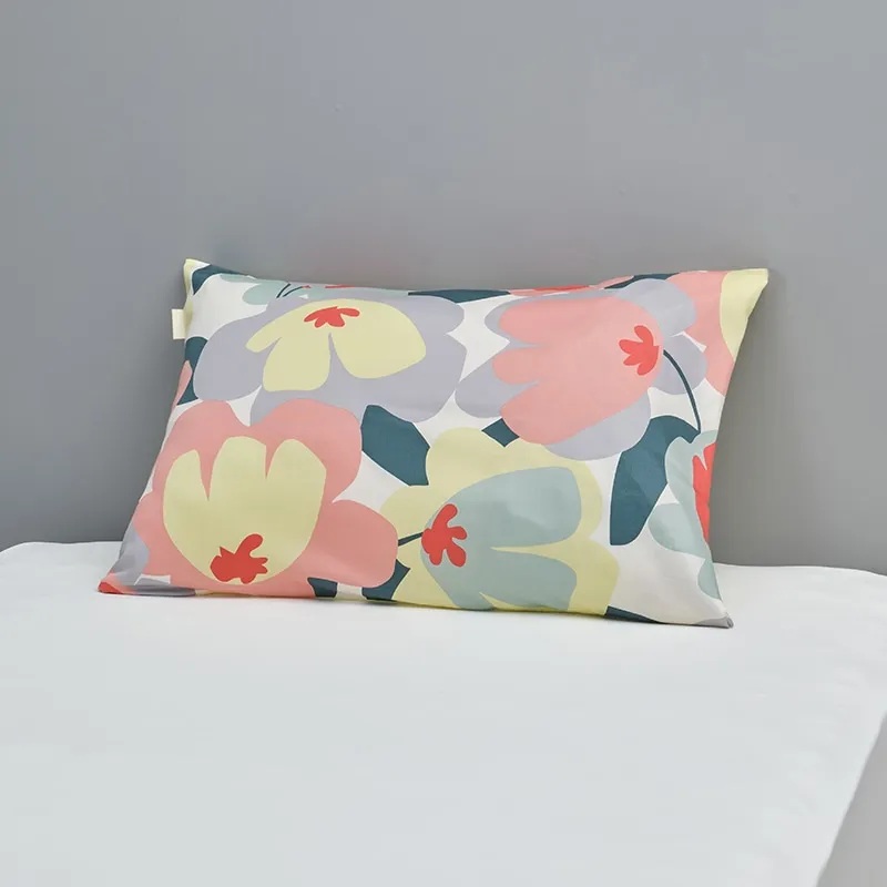 nishikawa 　　ピローケースの画像