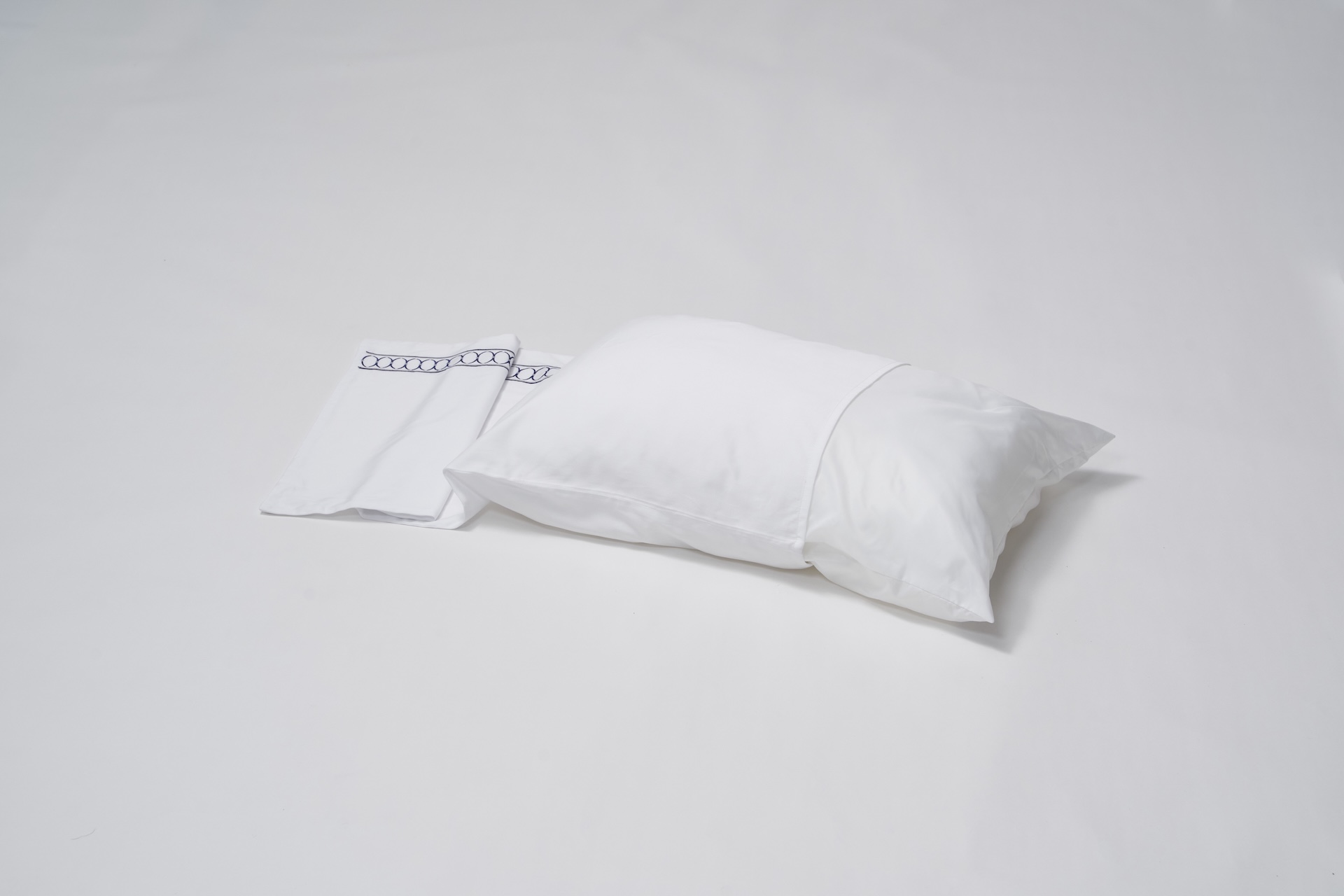 ウエッジウッド 　ピローケースの画像