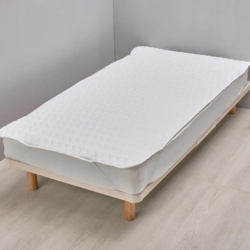 西川 クラシノ洗えるコットンベッドパッドの画像