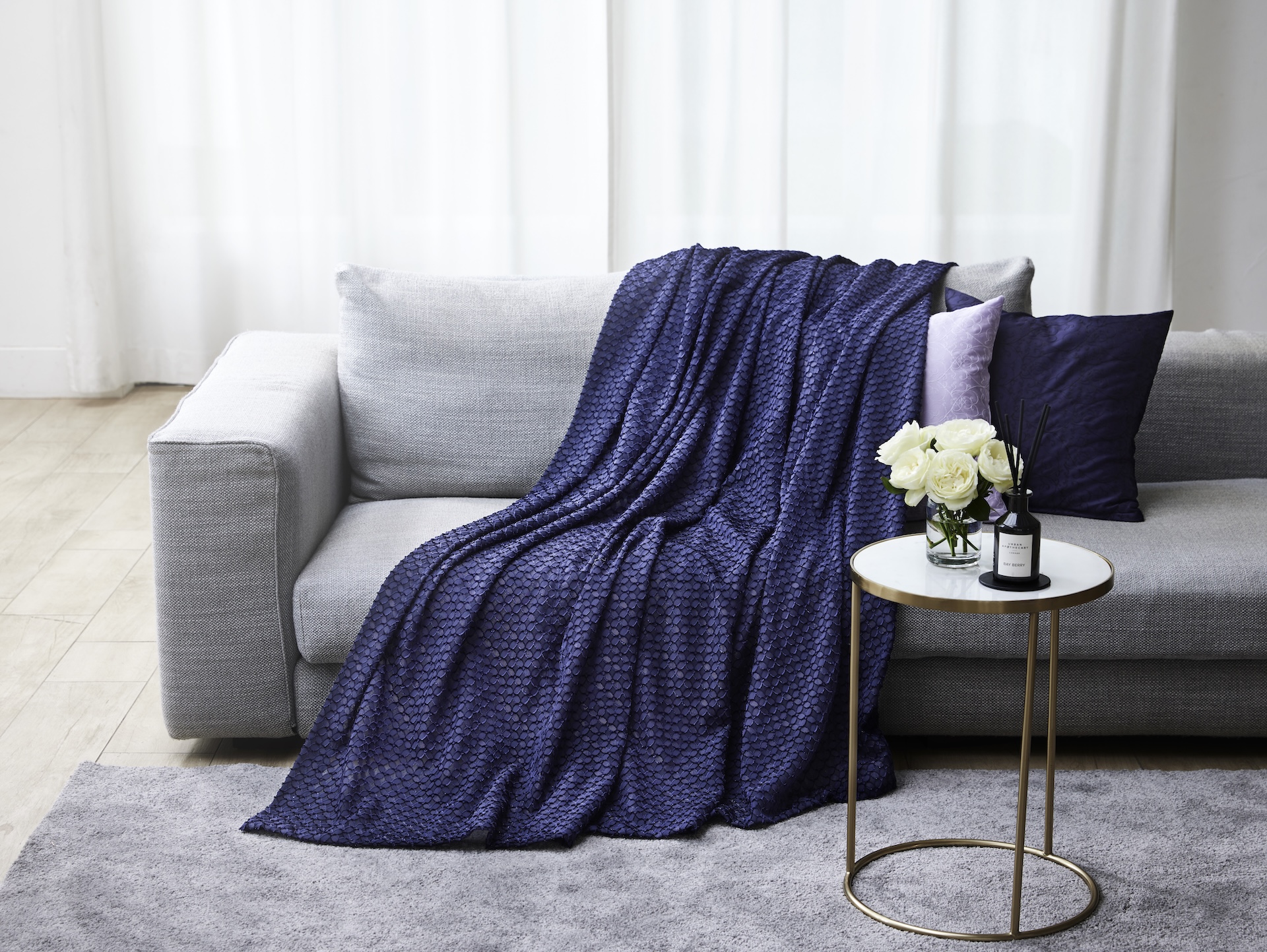 24+　マルチカバー　正方形の画像