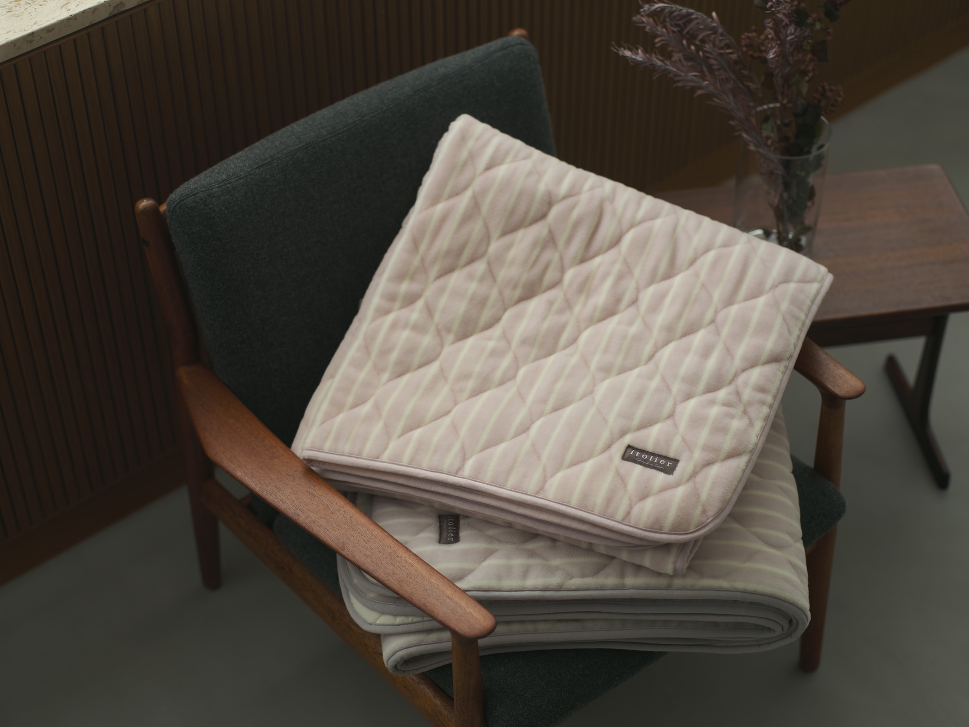 イトリエ　ウールシール織敷パッドの画像