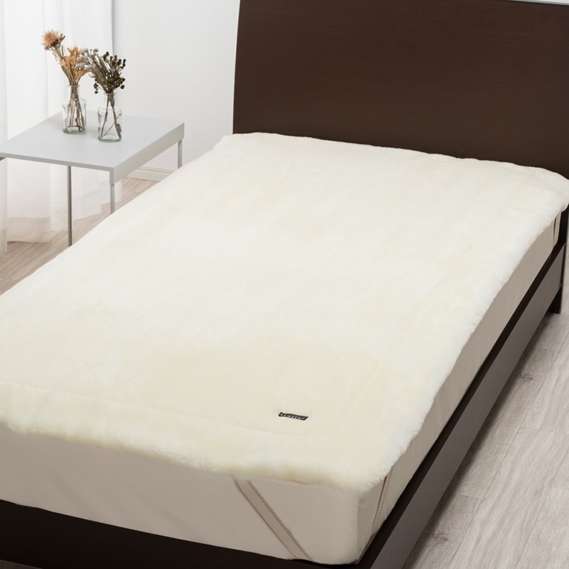 イトリエ　ロングパイルウール敷パッドの画像