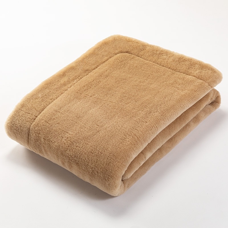 イトリエ　ロングパイルウール敷パッドの画像