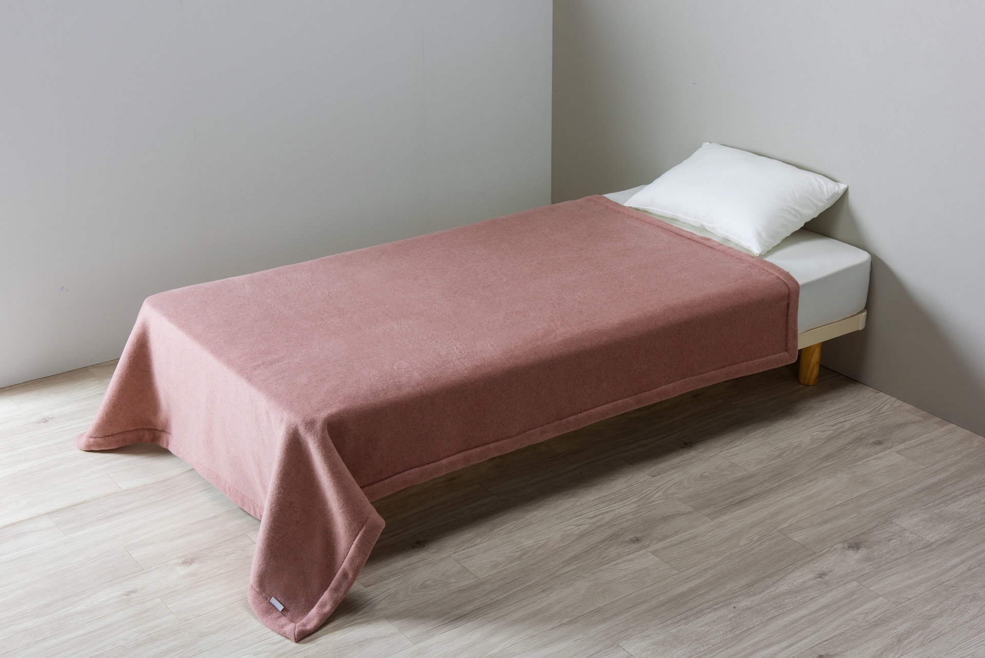 クオリアル　カシミヤ毛布（毛羽部分）の画像