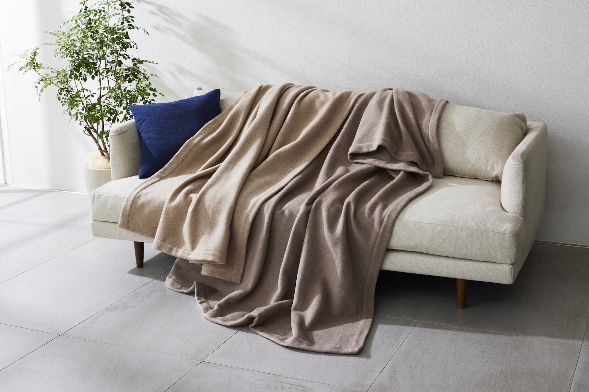 クオリアル　カシミヤ毛布（毛羽部分）の画像