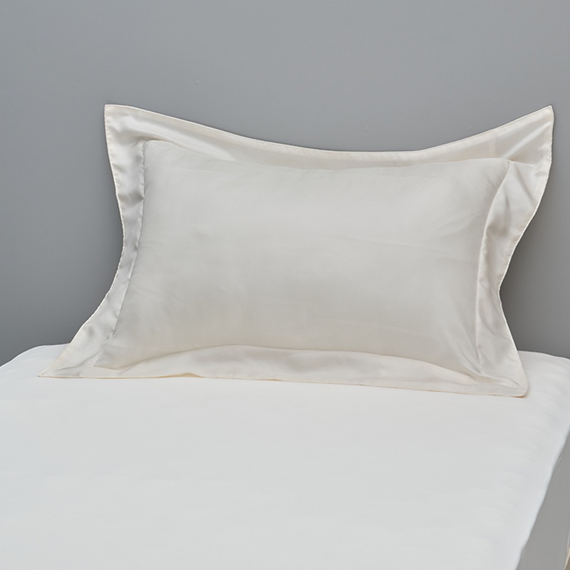 西川プレミアム　シルクツイルピローケースの画像